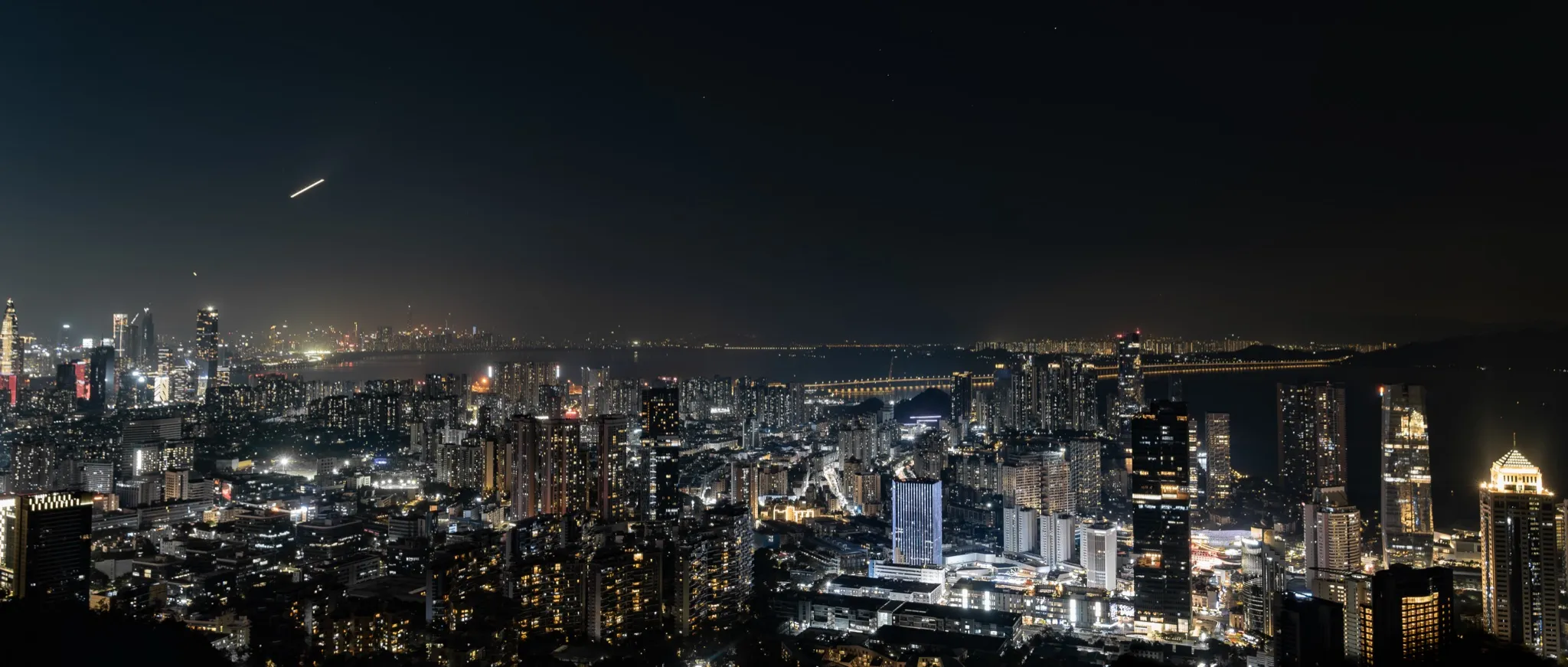 深圳