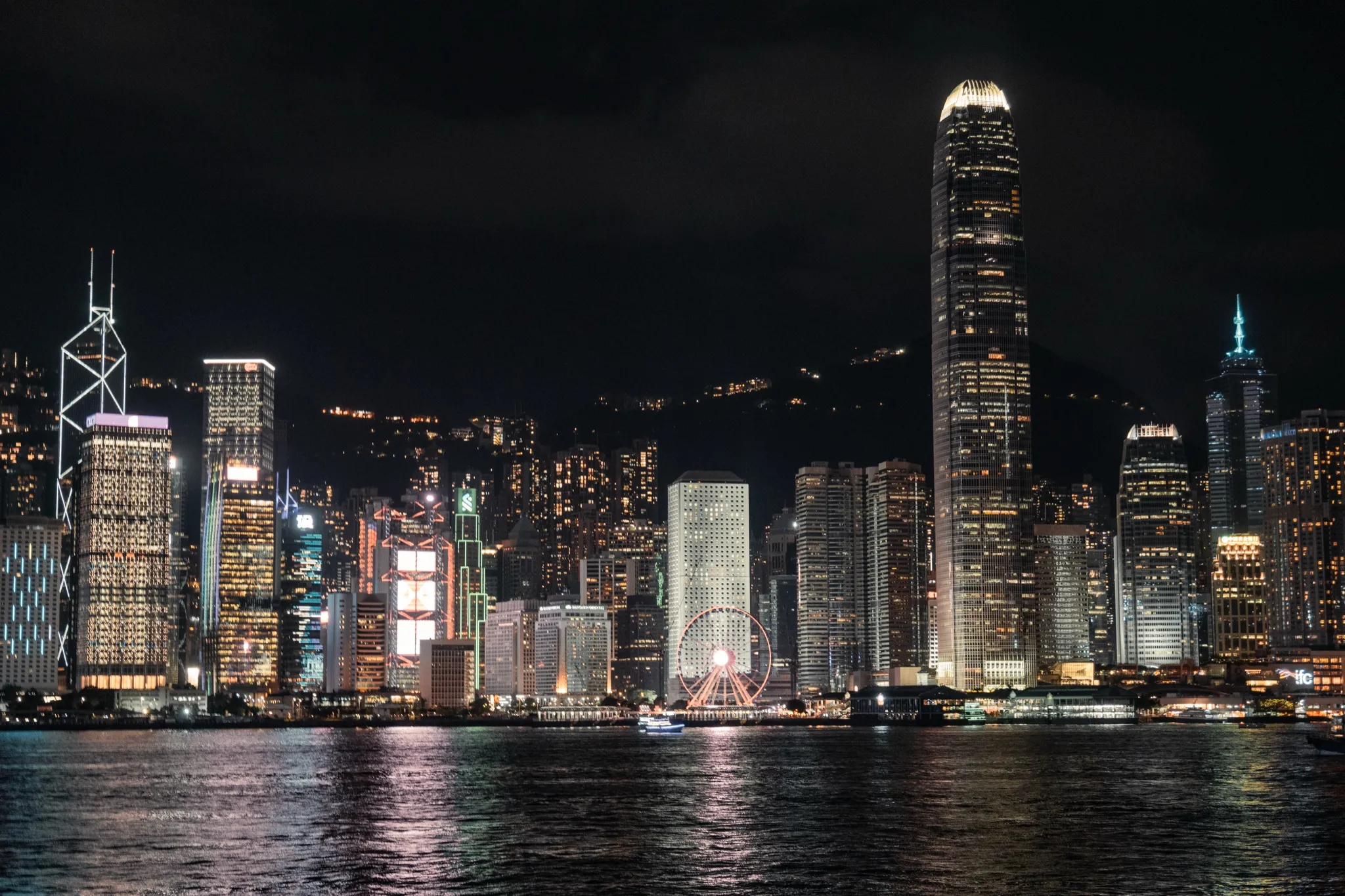 香港