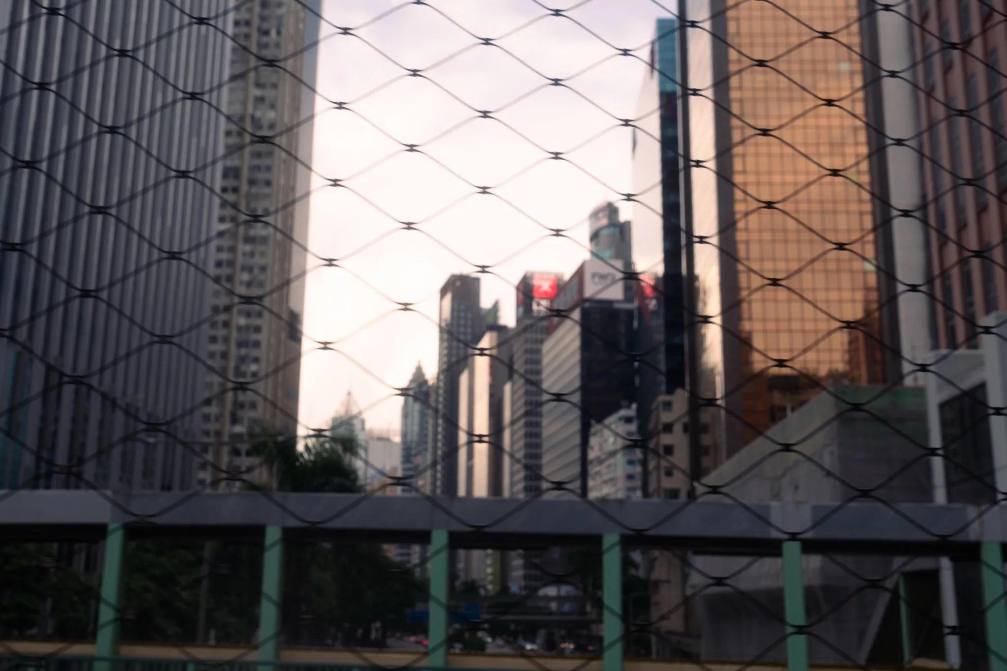 香港